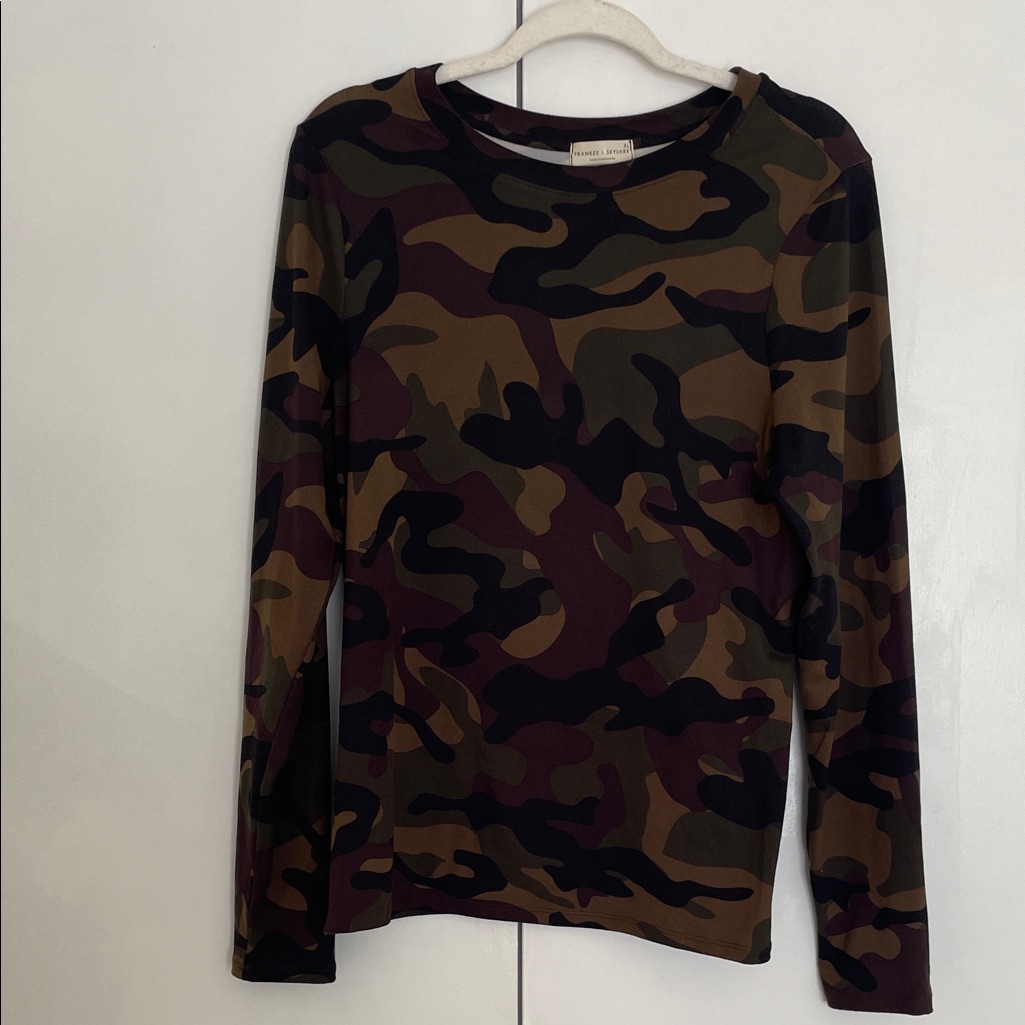 Camo ButterySoft Athleisure Top  SecondSkin Align Feel
